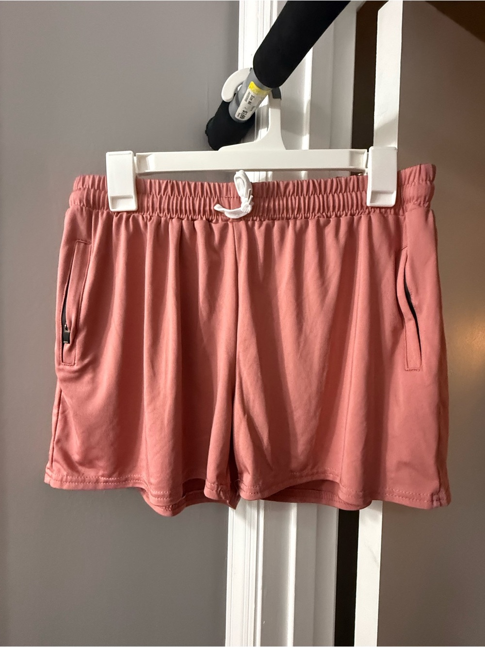 Women’s Athletic Drawstring Shorts in Dusty Rose with Zip Pocket
